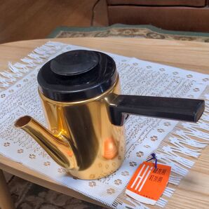 山田製作所 ゴールドカラーのアルミ製バーコレーター5人用ティーポット 紅茶ポット 急須 ケトルアウトドア 未使用品