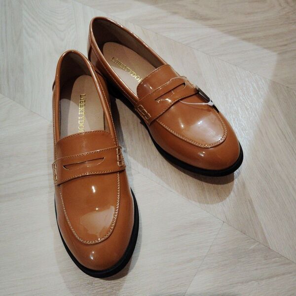 LIBERTYDOLL リバティドール 未使用 S(22cm相当)ローファー ブラウン エナメル