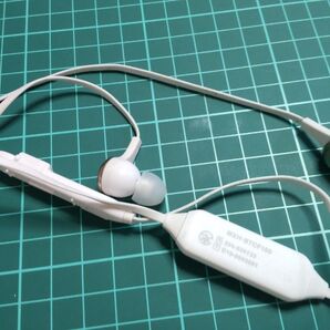 【動作確認済み】maxell wMXH-BTCF150 White×Copper【MXH-BTCF150WC】 ワイヤレスイヤホン