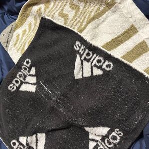 ループタオルに!アディダスとコシノジュンコ