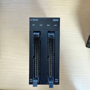 【KEYENCE KV-SH04PL 】中古・動作確認済み・美品