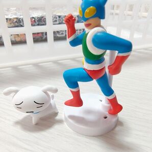 アクション仮面、シロミニフィギュア