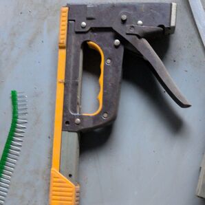 仮釘タッカーセット