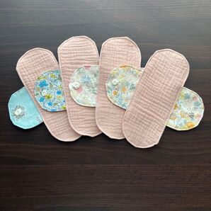 189 おりもの用布ナプキン お股を冷えから守る ぽこぽこ肌触りのいちごミルク色ダブルガーゼ 下着を守る