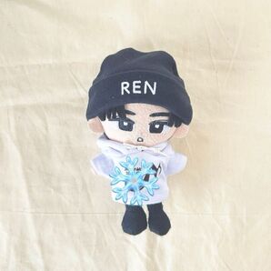 すのチル チルぬい 服 メンカラONパーカーセット《SnowMan》 すのチルぶら下がりシリーズ tour 目黒蓮