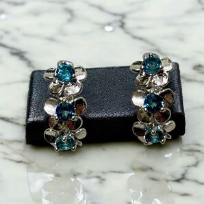 ブルートパーズピアス 天然石ピアス 花モチーフ フープピアス