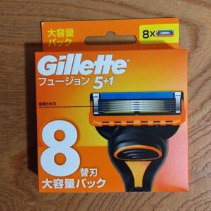 【パッケージに少しダメージ有】ジレット フュージョン 5+1 替刃8個入り 新品未開封 純正品【ゆうパケットポストmini発送