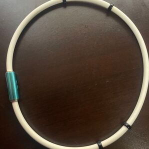 V4パワーネックレスネオプラス. YOX00024. 値下げ交渉歓迎!