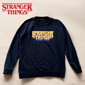 ストレンジャーシングス ロゴトレーナー Netflixオフィシャルグッズ 古着スウェット 裏起毛 ユニセックスOK