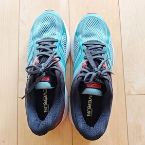SauconyサッカニーGuideガイド安定性ランニングシューズEVERUN 27cm