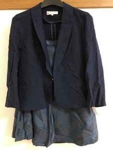 PRIVATE LABEL ななめストライプスカートとラインストーンホックジャケットのセット　ネイビー　１３ABR７３ 【OR-511】
