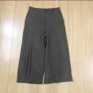 値下げ2000→1300円　ZARA BASIC ワイドパンツ