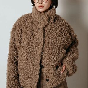 esica 同型 プードルファーミドルジャケット ベージュ