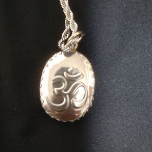 ガネーシャ オームペンダント 藤井風さん ネックレス②