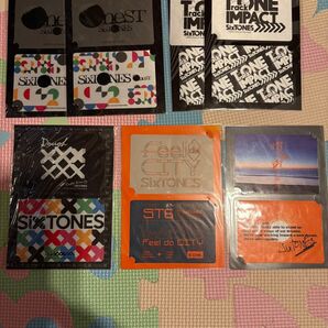 SixTONESツアーステッカー