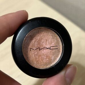 MAC アイシャドウ