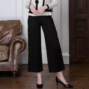 2025AWスーパービューティーフリルデザインポンチ素材パンツ44