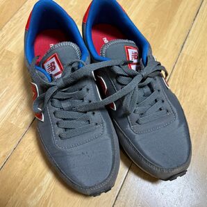 New Balance ニューバランス 410 グレー レッド ブルー スニーカー 軽量