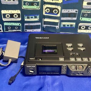 TASCAM プロ用ポータブルDATの名機 DA-P1 本体+電源アダプター+取扱説明書,Service Manual EX101