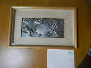  engraving relief sculpture author Okabe . work [ young lady . small bird ] collection frame goods . equipped valuable tree frame glass work of art collector antique cheap 