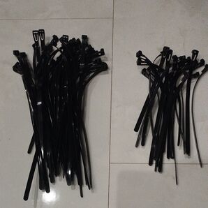 仮インシュロック 結束バンド80本 タイラップ ケーブルタイ 半非売品