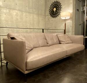 Станный диван 216см (инспекционный кожаный диван, современный, итальянский современный, серый, середина века, Бабакагу, B &amp; B, Cassinina, Alflex и т. Д.