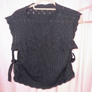 ニットベスト