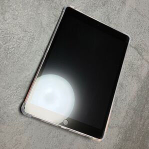 iPad 第9世代 64GB Wi-Fiモデル スペースグレイ 箱あり クリアケース付き 美品 動作良好