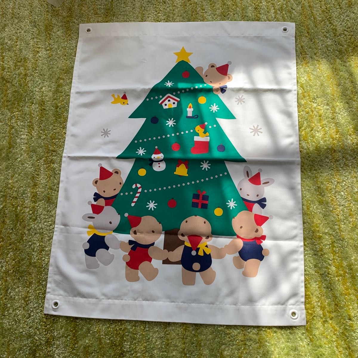 クリスマスツリー　タペストリー　ファミリア クリスマスツリー タペストリー ファミリアオンライン 通販