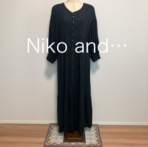 Niko and… ニコアンド ロングワンピース マキシプリントワンピース L