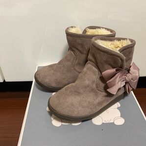story 15cm グレーブラウン リボン ムートンブーツ 女の子 15 2歳3歳 靴 ショートブーツ
