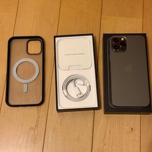 iPhone12 Promax 256GB バッテリー残量100% ソフトバンク SIMロック解除済 グラファイト付属品完備