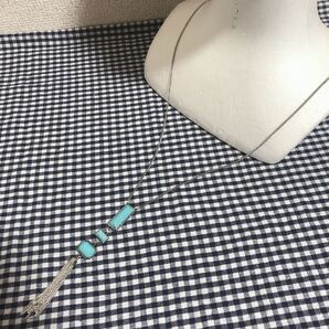 チェーンタッセルロングシルバーネックレス