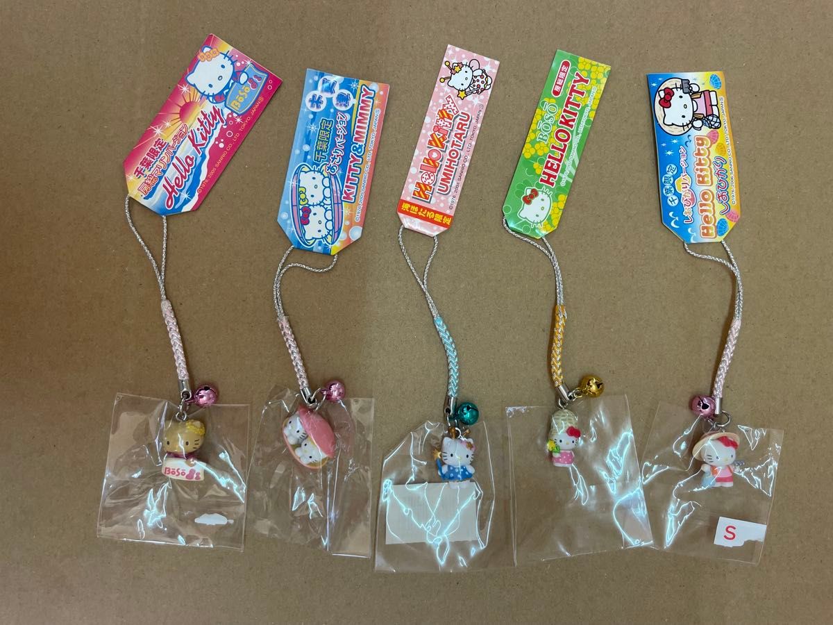 ご当地キティストラップ 石川県金沢限定バージョン2個｜Yahoo!フリマ