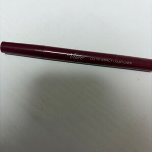 131 ヴィセ リシェ カラーインパクトリキッドライナー RD440 バーガンディ