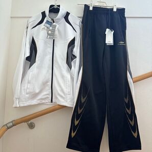 TIGORA トレーニングウェア 上下セット Sサイズ ジャージ