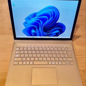 Surface Book i7-6600U メモリ8GB/SSD 256GB/NVIDIA GeForce GPU やや訳あり