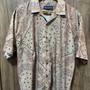 many many many minds. ペイズリー柄 半袖シャツ ベージュ系