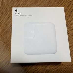 30W USB-C電源アダプタ 30W USB-C電源アダプタ MY1W2AM/A