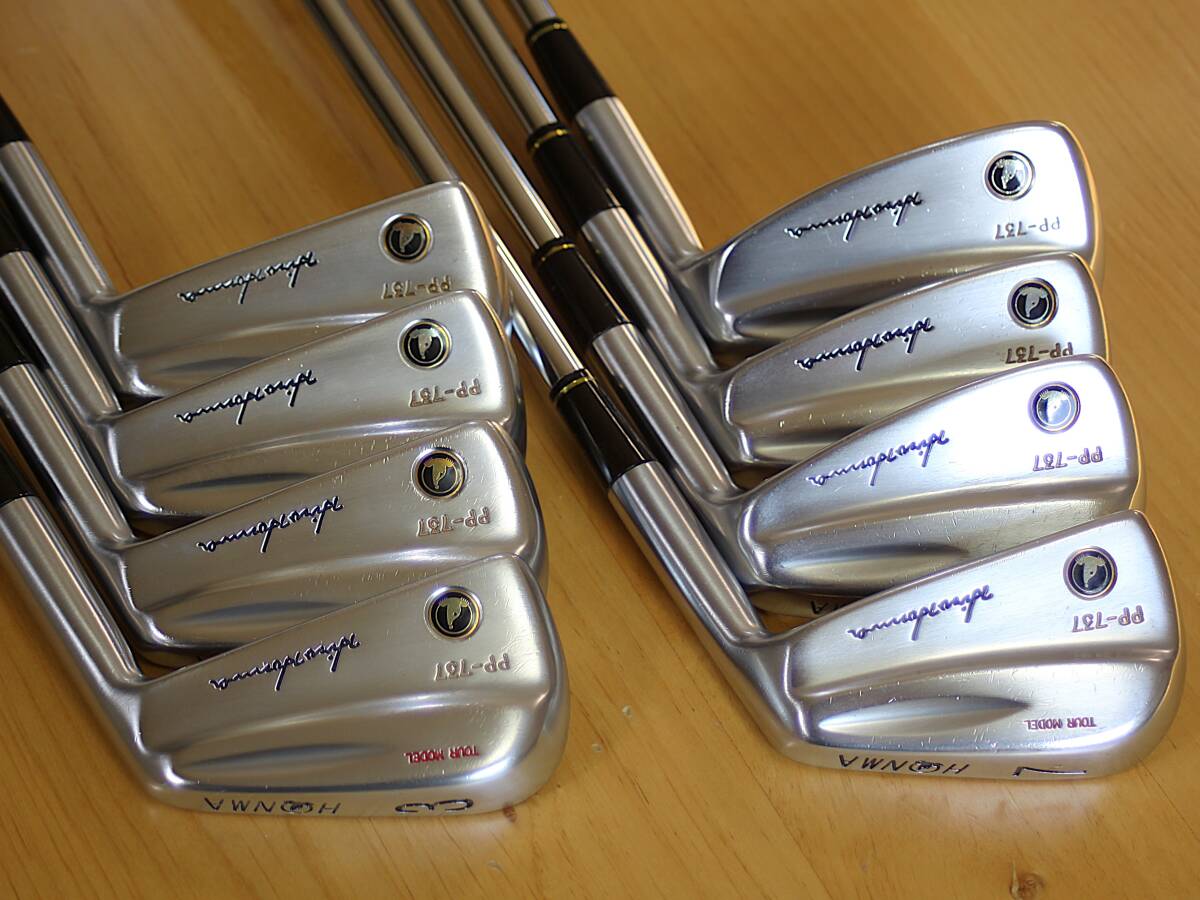  Honma Tour модель PP-737 #3.4.5.6.7.8.9.11(10 номер отсутствует )* динамик Gold R400 * рукоятка новый товар 