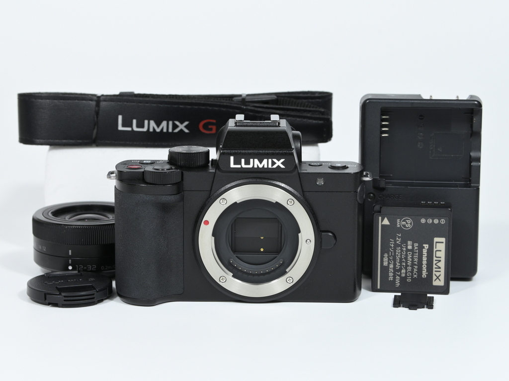 【美品】 パナソニック　Panasonic LUMIX DC-G100 レンズキ