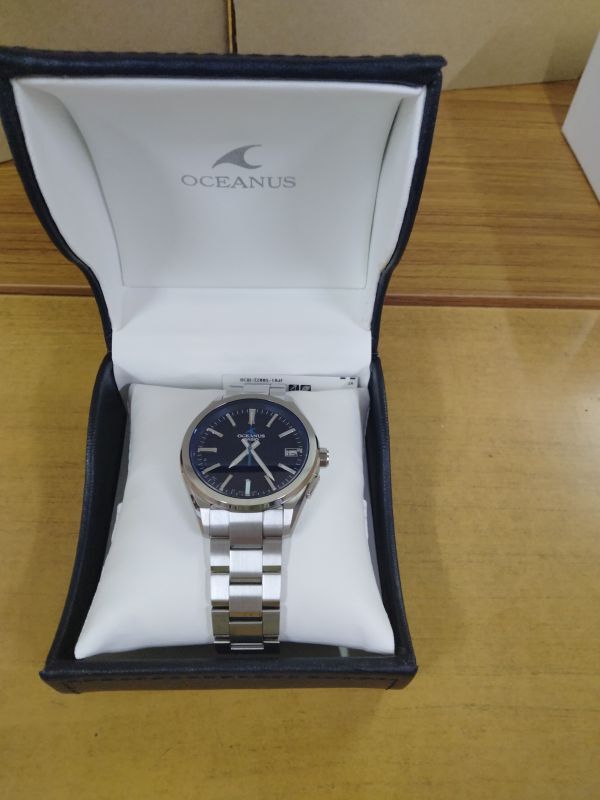 �y�V�i�zCASIO �J�V�I �r���v �����Y OCEANUS�i�I�V�A�i�X�j CLASSIC LINE OCW-T200S-1AJF �u���b�N×�V���o�[ 4549526215599