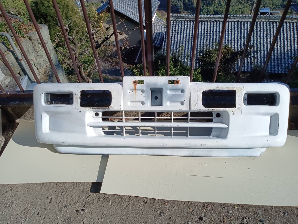 スバルサンバートラックKS1 中古　フロントバンパー