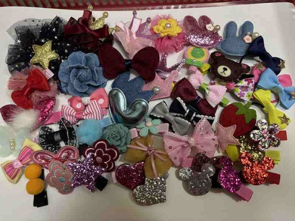 新品☆①お子様用ヘアピン・ヘアゴムいろいろ50個☆誕プレ　発表会　パーティ　☆ポ