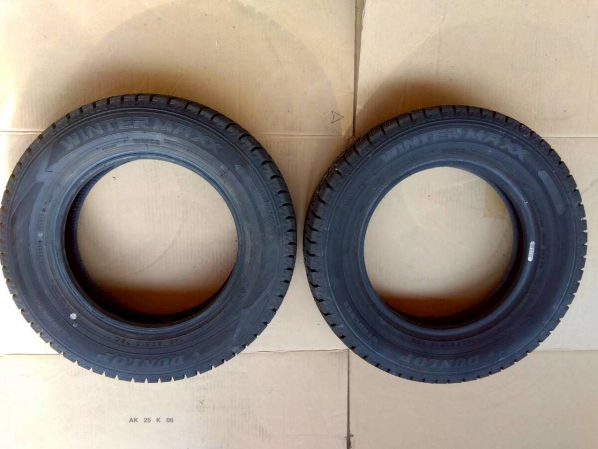 １３インチ　ダンロップ　スタッドレスタイヤ４本セット　145/80/R13 75