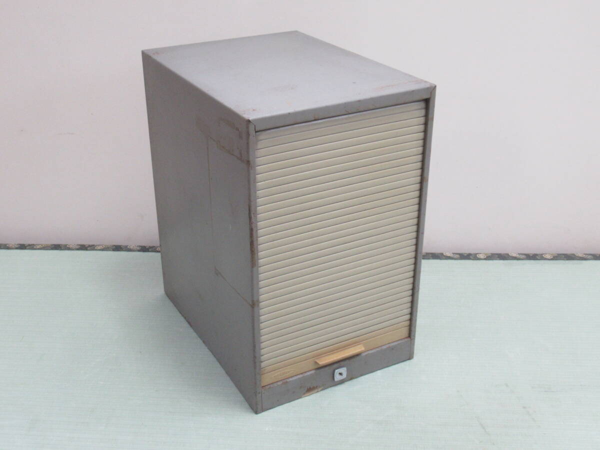 KOKUYO コクヨ　シャッター付 スチールキャビネット 引き出し 7段　レター