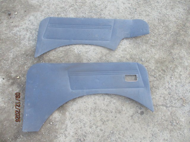 (0444)JA71V ジムニー リア内張り 左右