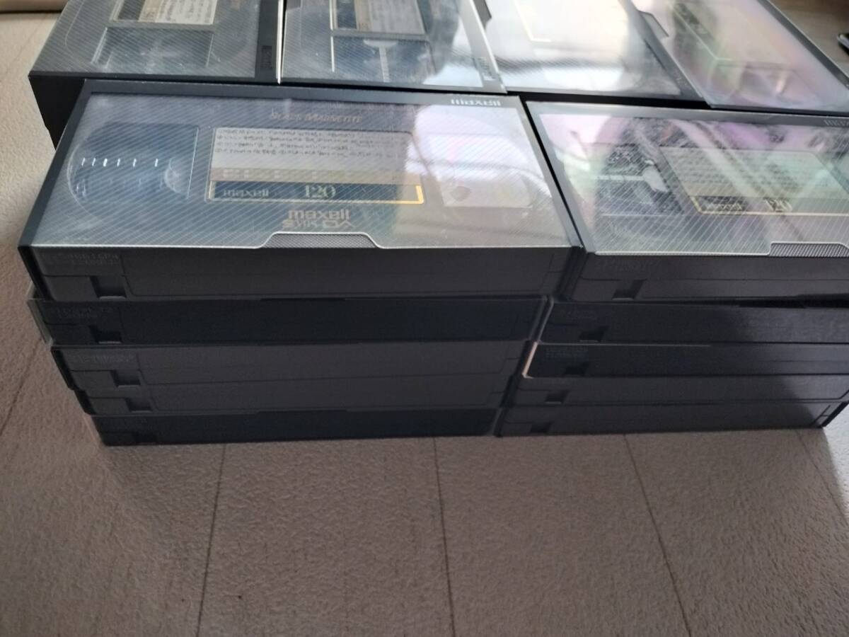  видеолента.VHS. использованный .30шт.@.1994 год около. старый предмет. производитель. большое количество. совместно отправка 