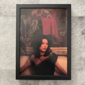 ●額装品 名取裕子 グラビア A4サイズ額入り 切り抜き ポスター風 アートフレーム 送料無料 D522