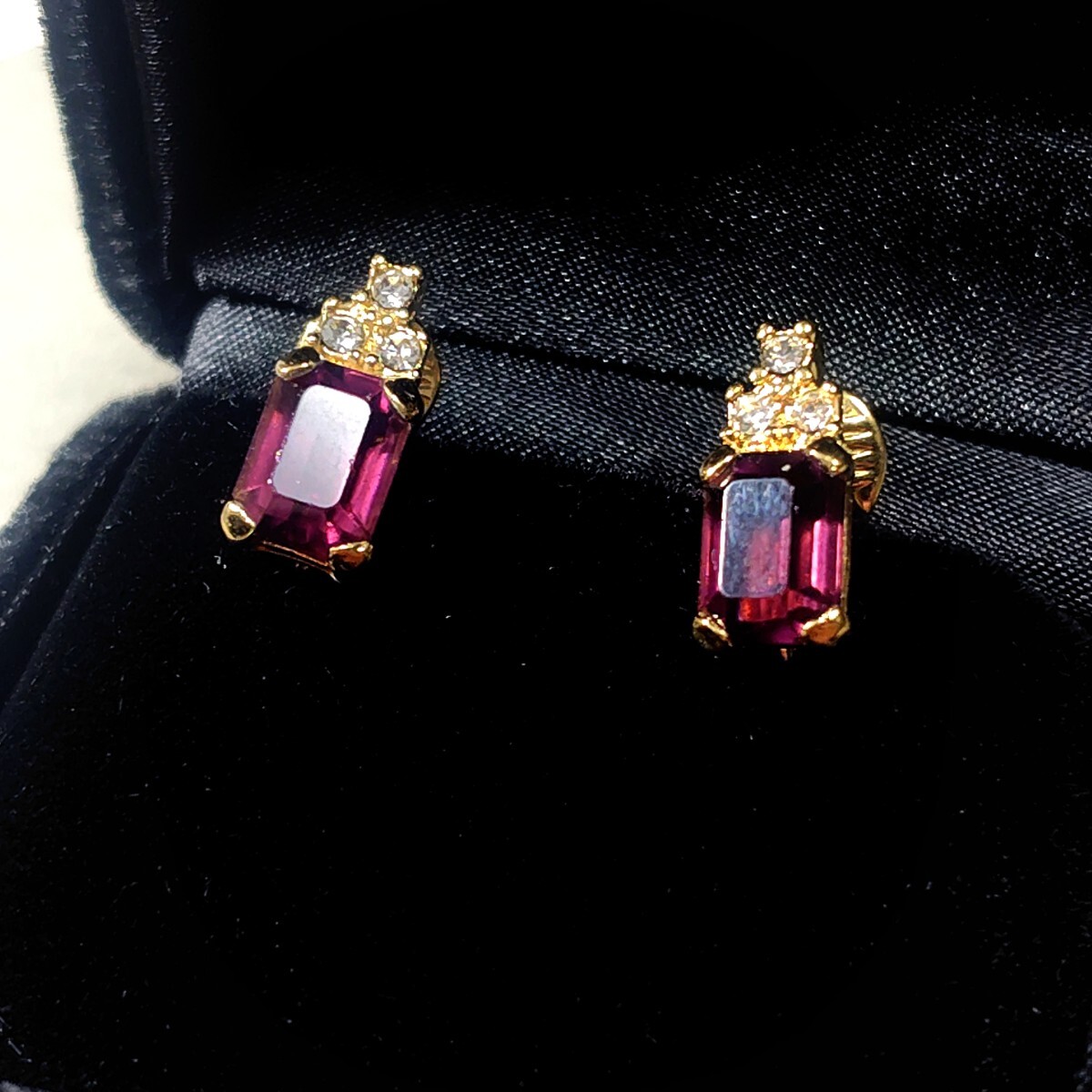 ヴィンテージ アクセサリー　イヤリング　Monet アメジスト　クウォーツ　モネ